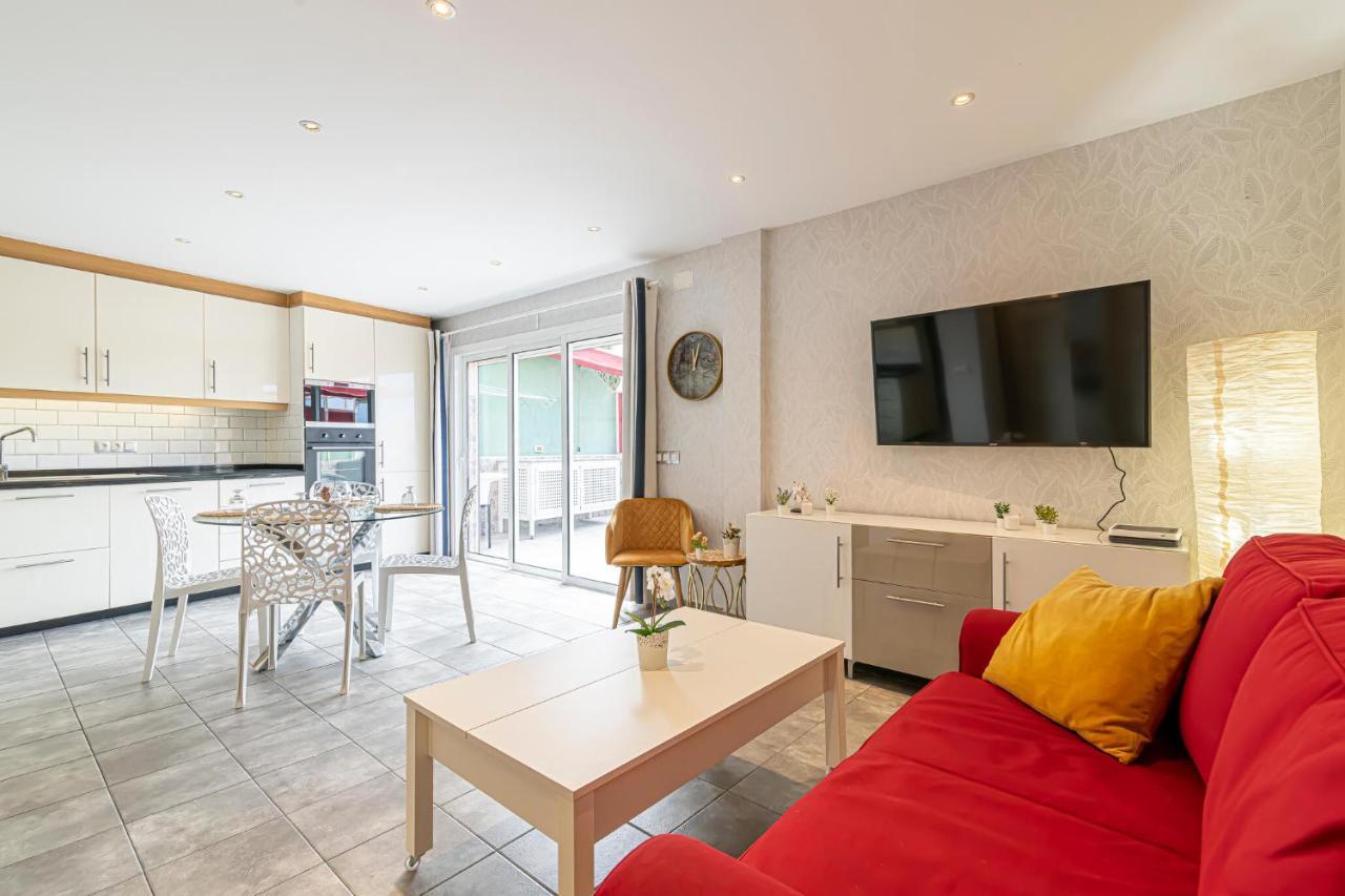 Penthouse Manureva By Pajarito Holidays Los Cristianos (Tenerife)